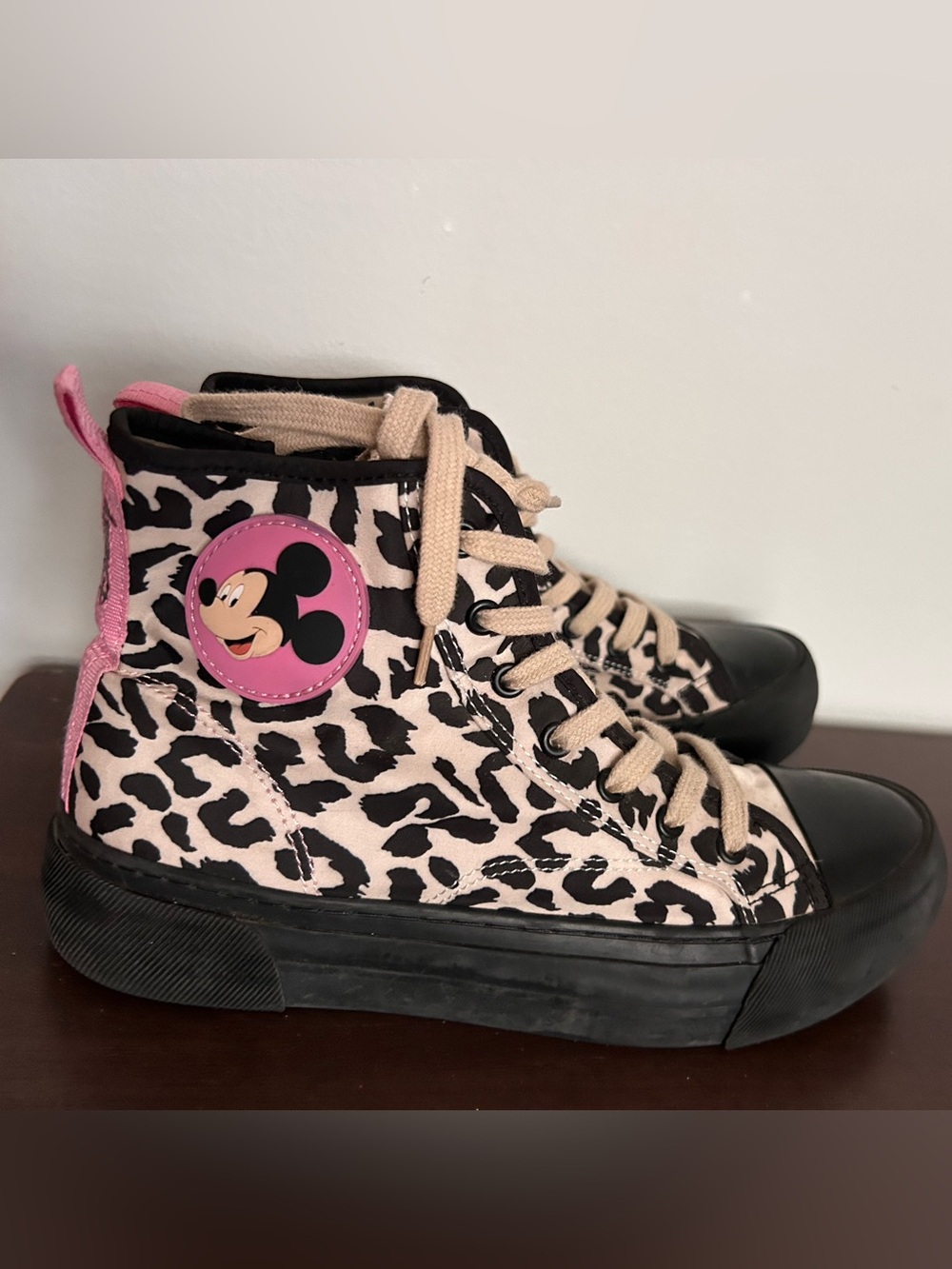 Zara Kids Animal Print Mickey Mouse Shoes Sneakers Size us 6.5 Eu 37